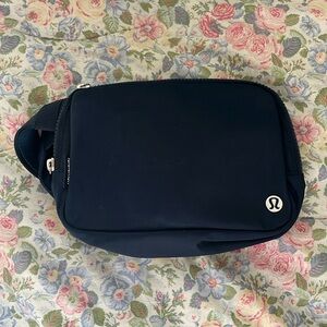Lululemon Everywhere Belt Bag Large 2L